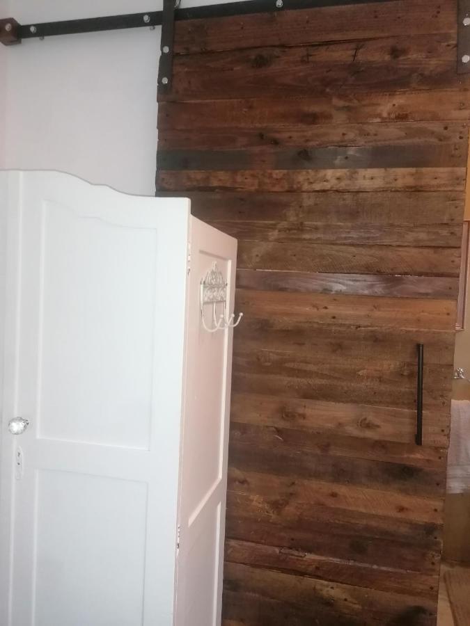 The Oak Treehouse Bnb Куинстаун Экстерьер фото