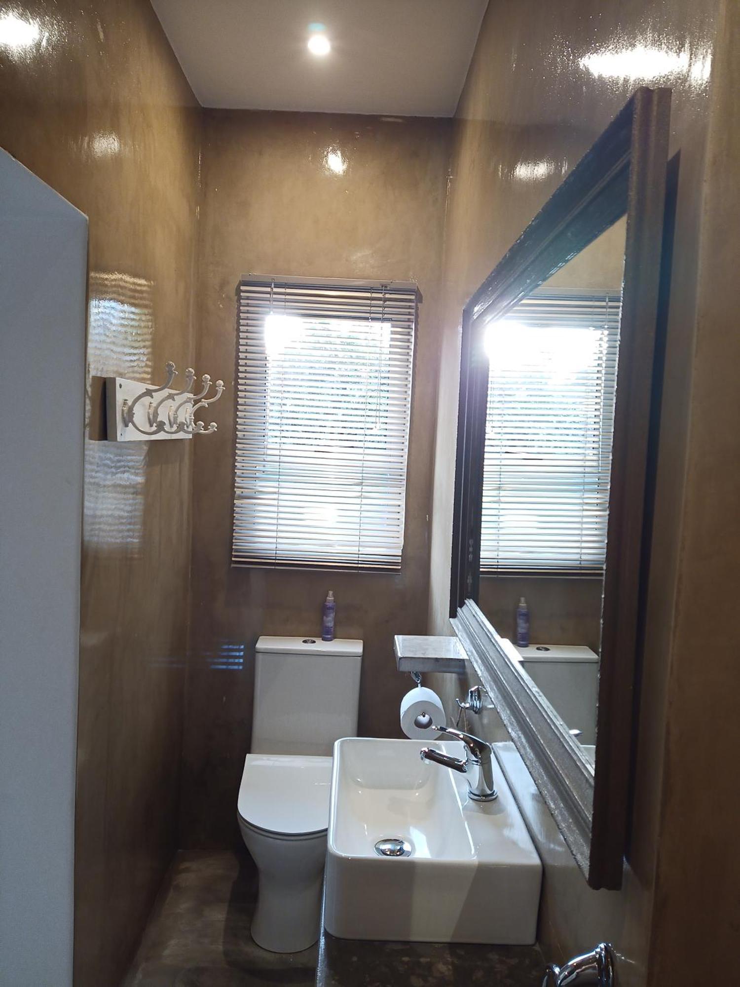 The Oak Treehouse Bnb Куинстаун Экстерьер фото
